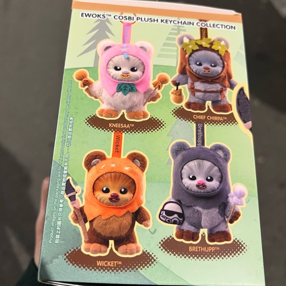 New sealed Cosbi Star Wars Ewok Mystery Plush Keychain Collection. - Picture 3 of 6